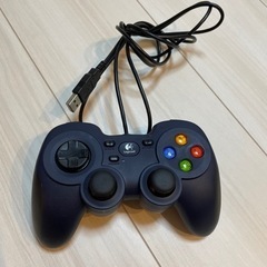 Logicoolゲームコントローラー