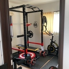 パワーラック、ベンチ、バーベルのセット