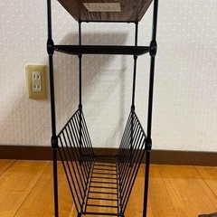 サイドテーブル スチールの画像