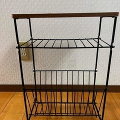 サイドテーブル スチールの画像