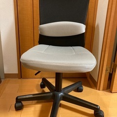【ニトリ】オフィスチェア グレー