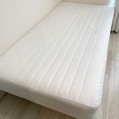 引き取りに来れる方のみ！無印　脚付マットレスの画像