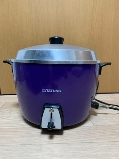 台湾の大同電鍋　調理器具