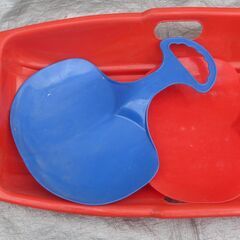 ☆無料　地元のみ発送不可☆雪遊び　ソリ　３品セット☆中古品の画像