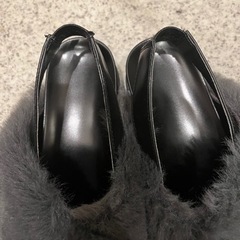 gu ファー　サンダルの画像