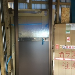 勝手口、アルミドア（枠付き）の画像