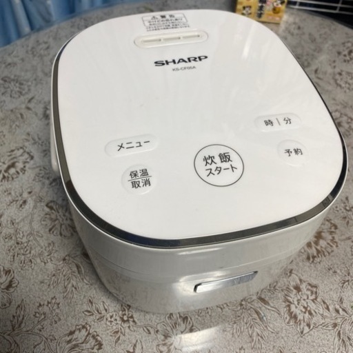SHARP  マイコン炊飯ジャー KS-CF05A-W         3合炊き 2019年製 中古品