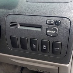 アルファードVの画像