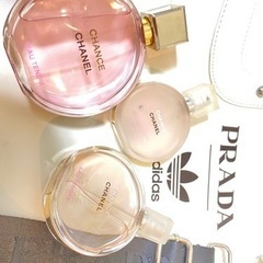 最終値下げ　プラダ&アディダス　バックの画像