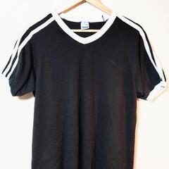 【値下げ】アメカジ古着 Lサイズ Tシャツ 三本線　USA　洗濯済