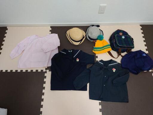 信学会系幼稚園の制服、帽子、カバンなど (よこ) 北中込のキッズ 信学会系幼稚園の制服、帽子、カバンなど (よこ) 北中込のキッズ