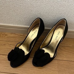 美品　パンプス（ナイン　ウエスト）22.5㎝