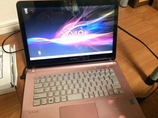 【取引中】SONY ソニー VAIO Fit 14E　Windows8・超薄型　ピンク
