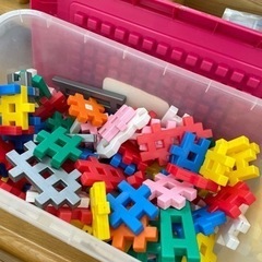 無料！学研✨ニューブロック✨たっぷりセット✨中古品【こちらは店舗です。浜村鹿野温泉ICから3分 買取本舗 宮本リサイクル 営業時間９～１９時 定休日水曜のみ←連絡できませんm(_ _)m】の画像