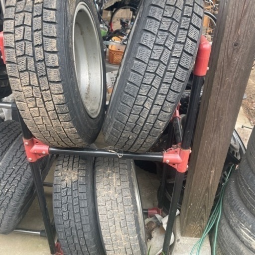 スタッドレスタイヤ