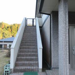 鹿児島市本城町【※契約済】二世帯住宅 木造2階建1階約39坪2階約34坪1,480万円 − 鹿児島県