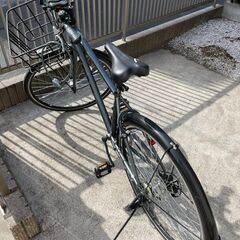ノーパンク自転車 カゴ付きクロスバイク(マットガンメタル/外装6...