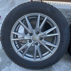 スタッドレス　215/60r17 ブリヂストン　ブリザック4本　ホイール付の画像