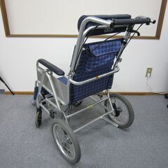 【中古】　車イス　チルト（水色）の画像