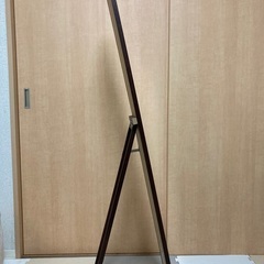 木製スタンドミラー（ダークウッド）