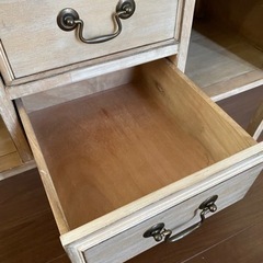 サイドボードシャビーシックフレンチヴィンテージアンティーク棚の画像