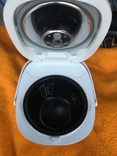 Panasonic IHジャー炊飯器 3.5合SR-KT067-W ホワイト