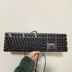 中古　有線　タイプライター風　メカニカルキーボード