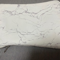 ブックエンド➕パソコンバッグの画像