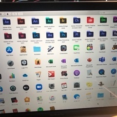 MacBook pro 高額ソフト多数^_^