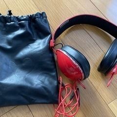 ヘッドホン スカルキャンディー