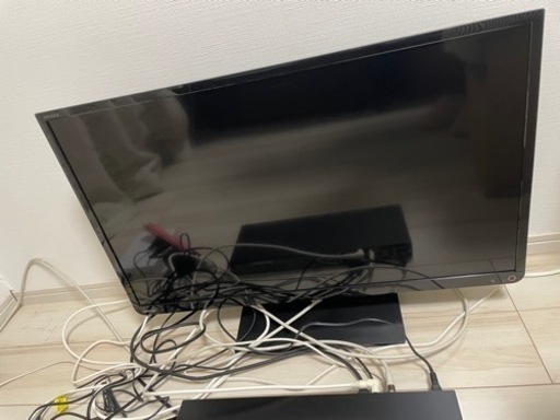 液晶テレビ32型　東芝REGZA 32S7