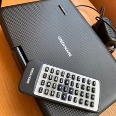 ポータブルDVDプレイヤー　動作確認済　リモコン付き　中古の画像
