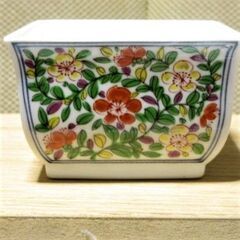 有田焼 京唐草 小鉢　箸置き揃い 5個セット　未使用品　箱付きの画像