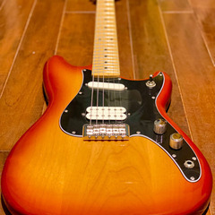 Fender player duo sonic HS MN SSB