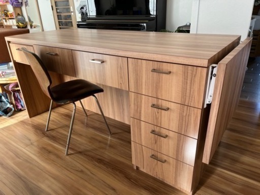 ダイニングテーブル　造作アイランド型