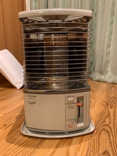 トヨトミ　灯油ストーブ　おまけ付き