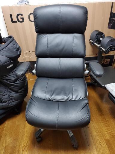 オフィスチェア　デスクチェア　ハイバック　8ヶ月使用