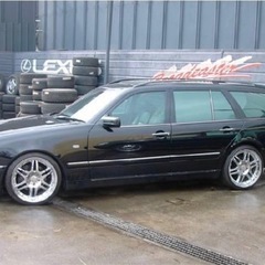 97‘M.BenzW210 E420Wagon 左の画像