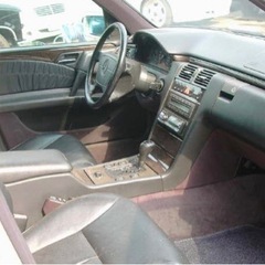 97‘M.BenzW210 E420Wagon 左の画像