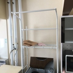 洗濯ラック、ニトリのパイプソファーベットの画像