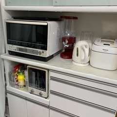 【受け渡しの方が決まりました】ニトリ　キッチンボード　プルミエ　120 上置き付き
