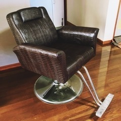 お値下げしました。希少レトロ BARBER CHAIR リザードモデル美品