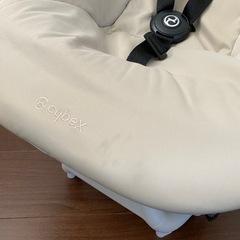 cybexバウンサーの画像