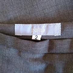 イネド　スーツの画像