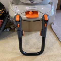 値下げ☆真横に寝かせれる！アップリカ　新生児から18キロまでの画像