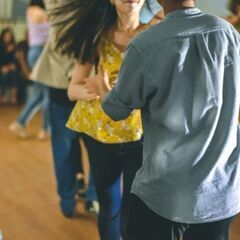 1度、ダンス体験してみては いかがでしょうか？