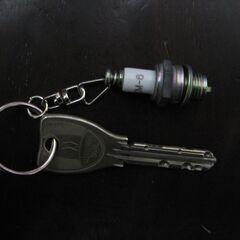 ”小さな可愛い”アクセサリーにもなるスパークプラグ NGK CM-6(新品)・適応モデル　発電機・バイク・ラジコン・ホビー等の画像