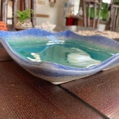 ☆新品エメラルドグリーンの平皿☆の画像