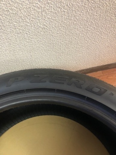 未使用タイヤ ピレリ P ZERO 265/40R20 2019年製