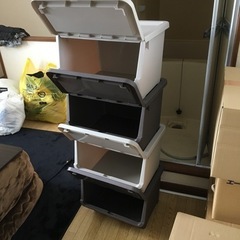 衣裳ケースの画像